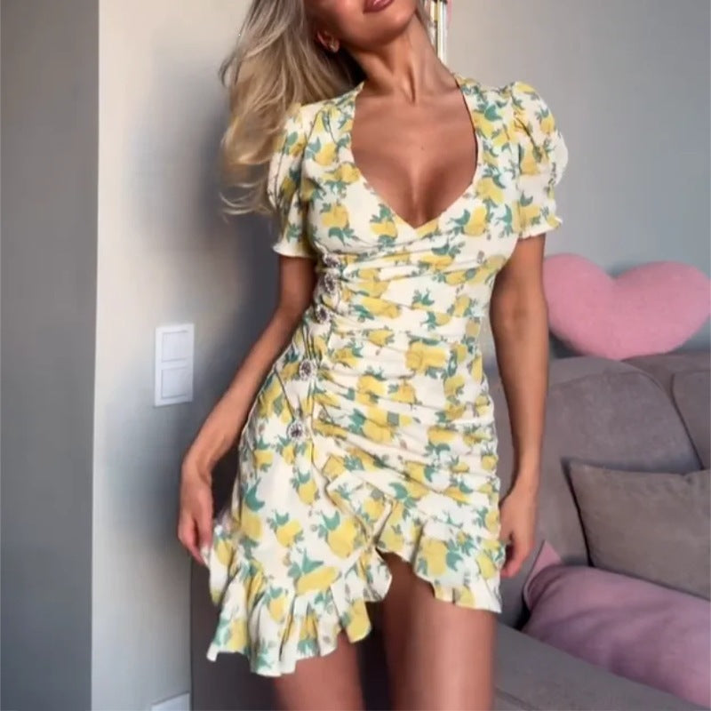 summer new arrivals: cross-border fashion women's dress - sweet & fresh v-neck printed dress with ruffle trim