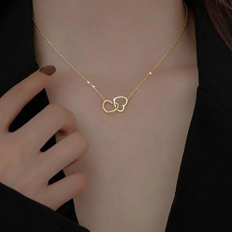 Double ring heart 2025 new minimalist necklace for women, clavicle chain, unique design, trendy influencer style jewelry gift