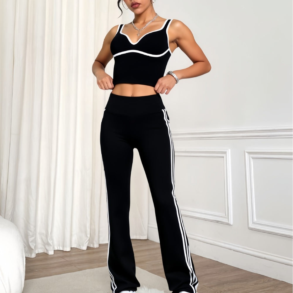 New arrival: bestselling cross-border black and white color block bra & flare leggings set - quick-dry, stylish, and perfect for everyday wear or yoga