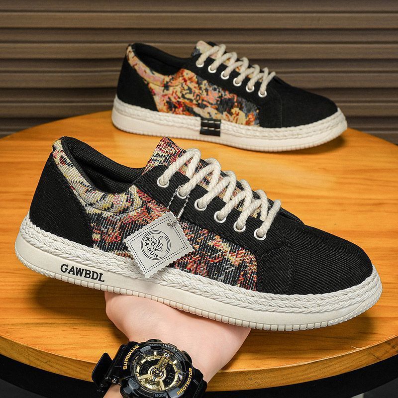 Men's shoes 2025 new spring breathable anti-odor skate shoes men's canvas shoes lightweight comfortable soft sole low-top casual shoes