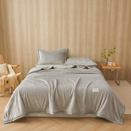 Milk fleece blanket office nap blanket sofa air conditioner blanket coral fleece bed single quilt bed