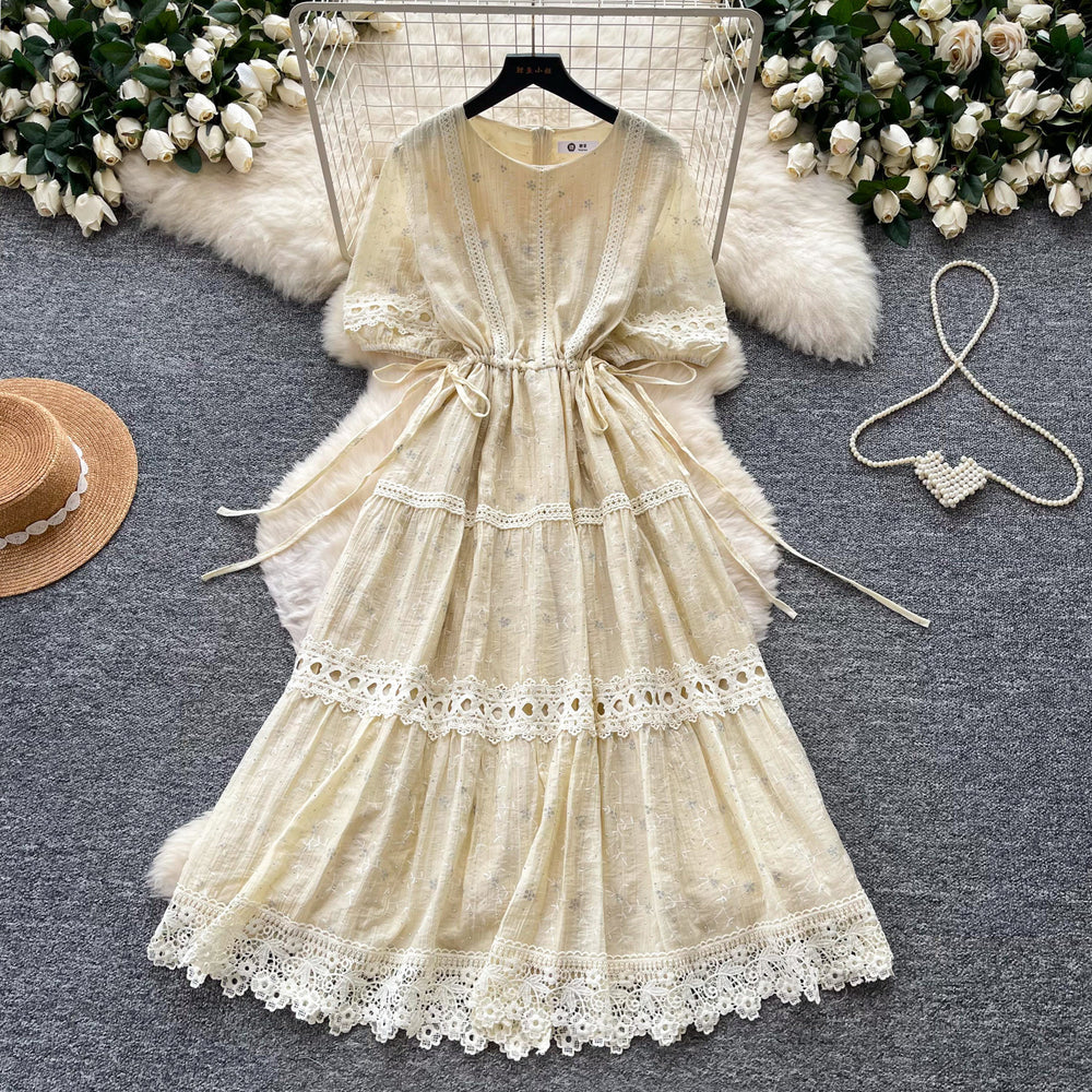 French chic a-line dress - women's summer korean style short sleeve waist-defining lace trim maxi dress