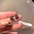 E5854 gold