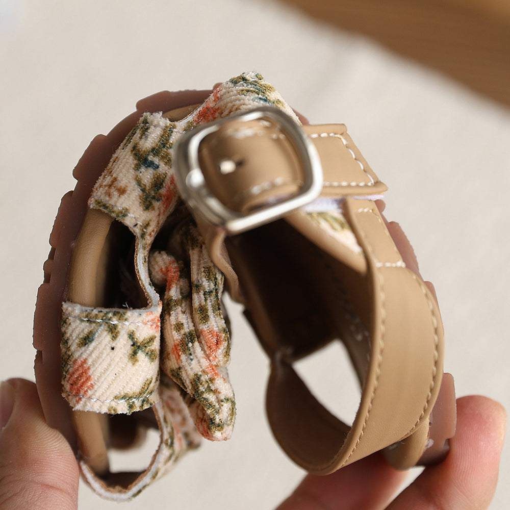Girls' mori-style sweet floral hollow-out closed-toe sandals,  summer new soft sole princess shoes, non-slip beach sandals