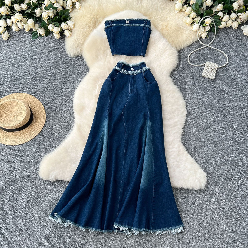 American hot girl outfit: sexy frayed sleeveless bandeau top with high-waisted fishtail denim skirt two-piece set