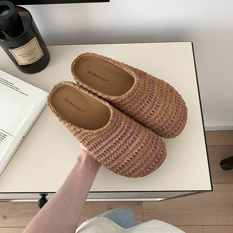 Breathable frenchniche style hand-woven cut out toe-cap half-slippers for women summeroutwear roman style thick sole mule shoes