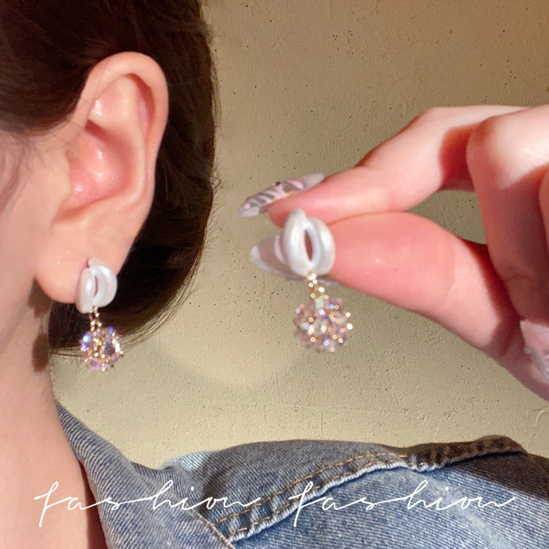 High-end zircon flower earrings for women, 2026 new popular earrings, unique design, accessible luxuryelegant whitening earrings