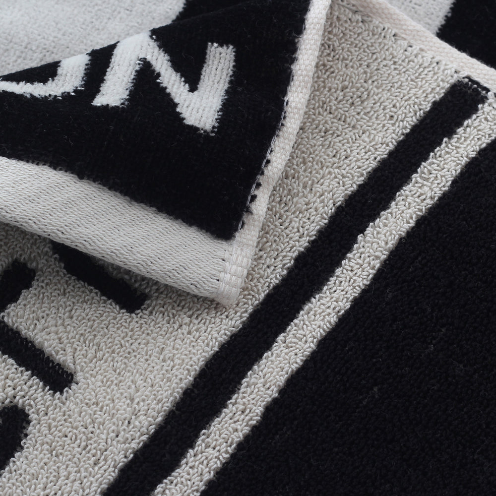 Manufacturer small batch personalized production of golf towels, cut velvet jacquard, yarn-dyed hanging rings, zipper pockets, printing jacquard