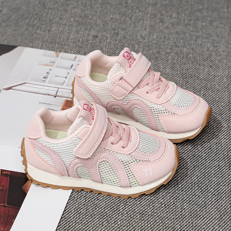 summer new kids' soft-soled sneakers: boys' anti-slip athletic shoes, lightweight running shoes for mid-to-large children, and aglet shoes