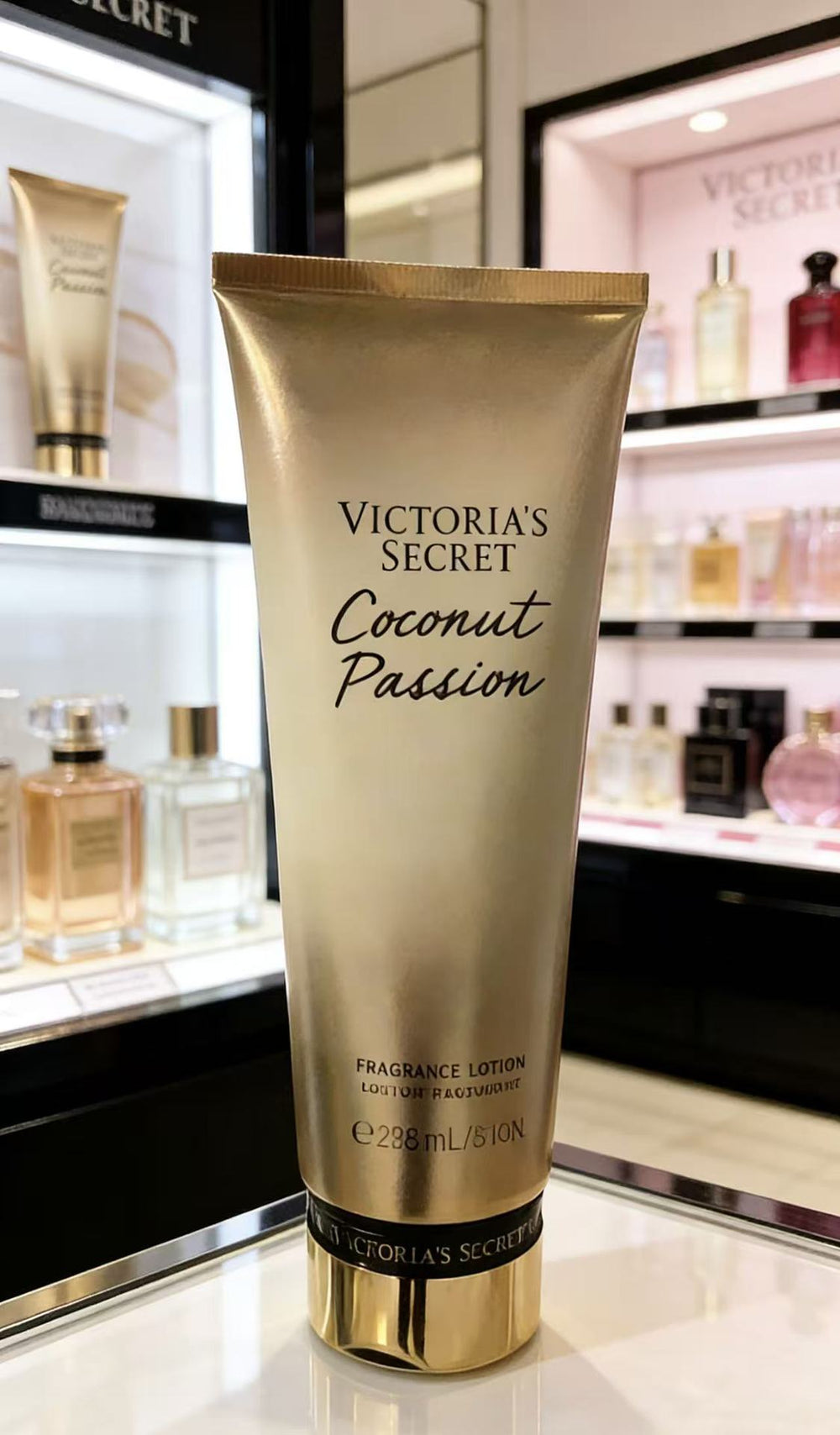 Victoria's secret velvet petals moisturizing and long-lasting fragrance 236ml body lotion