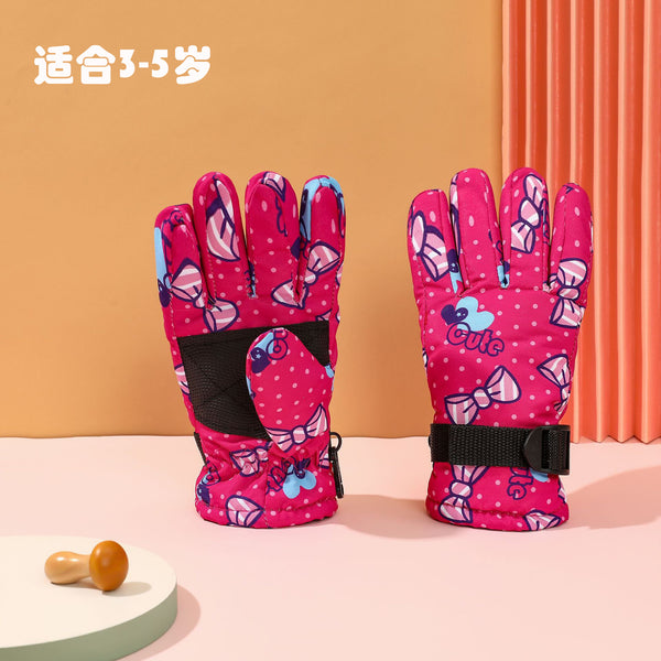 Winter children's children's ski gloves 3-5 years old outdoor sports windproof warm gloves male manufacturers spot wholesale