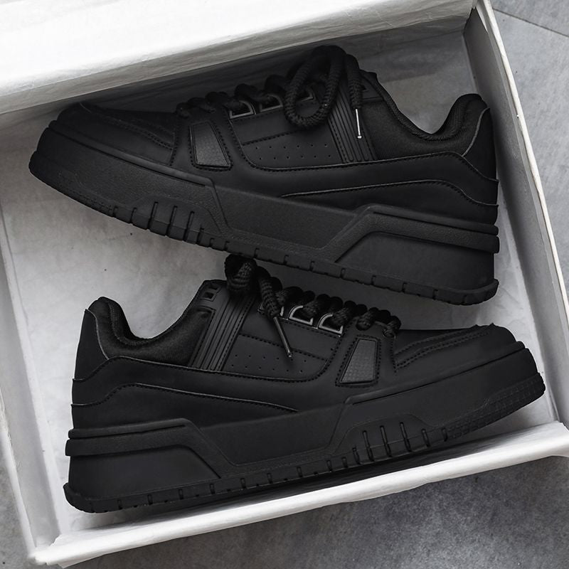 Men's spring/autumn niche design versatile casual solid black skate shoes youth sports thick sole height increasing bread shoes trendy sneakers