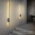 Italian normcore upper and lower light linear wall lamp matte black vertical strip long pole wall washer lamp villa staircase aisle guest