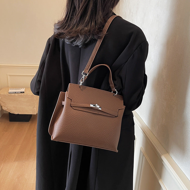 Premium women's big bag 2025 popular new trendy fashion portable large capacity shoulder bag versatile messenger bag