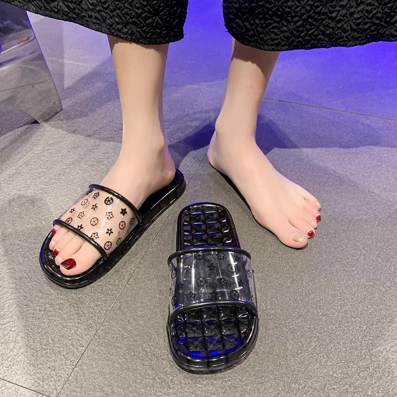 Trendy transparent crystal slides for women - new summer 2024 collection: indoor, non-slip, bath, and beach sandals