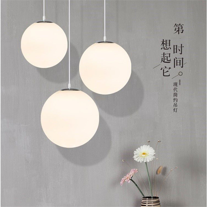 Scandinaviancasual single head white spherical chandelier restaurant milk tea clothing store shop bar aisle restaurant round lamp