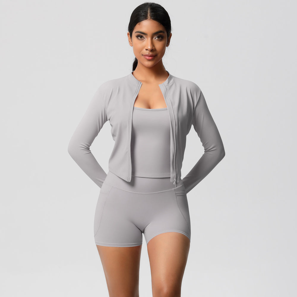 Cloud-feel outdoor leisure sports three-piece set: high-waisted, tight-fitting, pocketed, quick-dry yoga, pilates, running, and fitness apparel