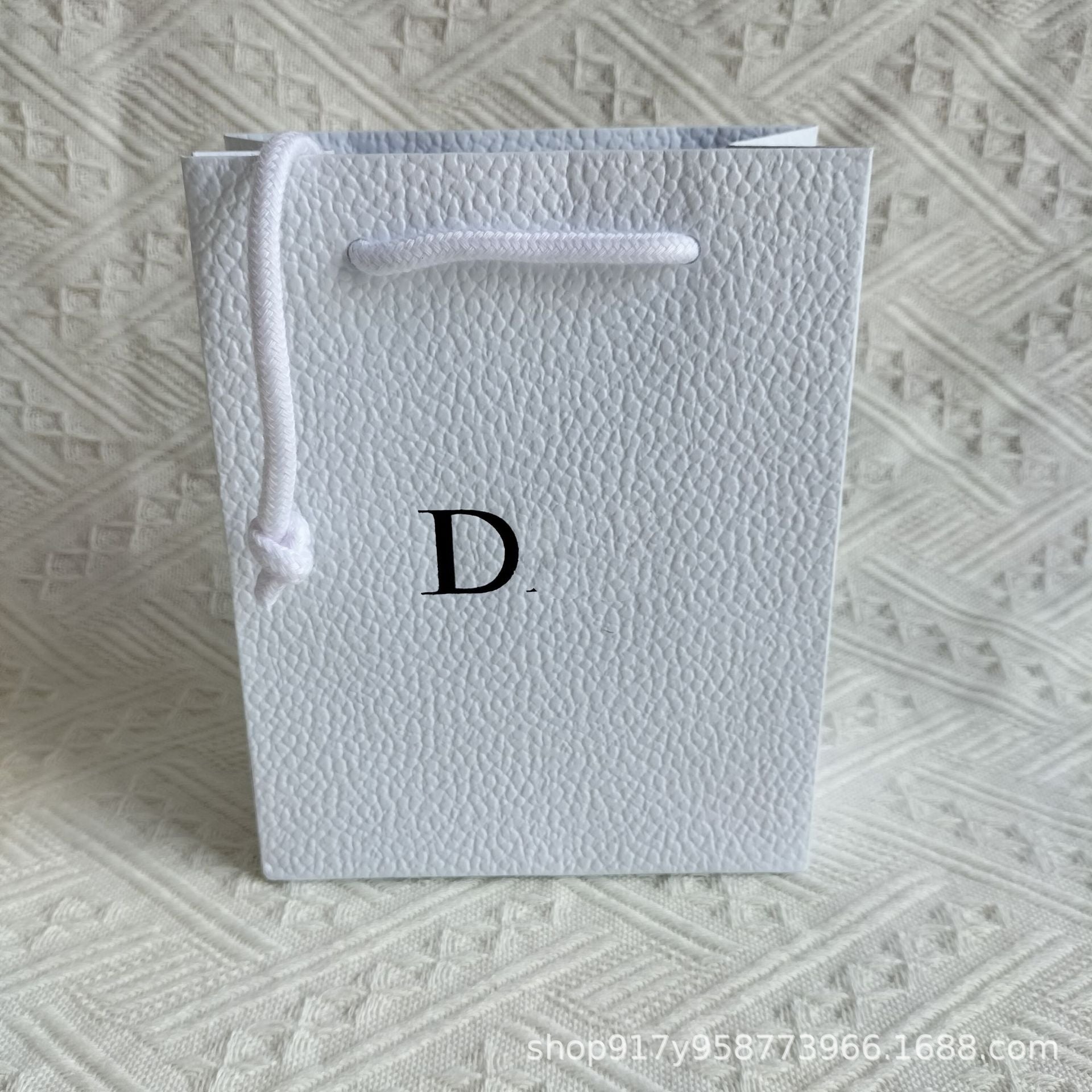 D Home Popular Lip Glaze Gift Box Lipstick Packaging Box Lipstick Gift Bag Cosmetics Lipstick Portable Gift Bag