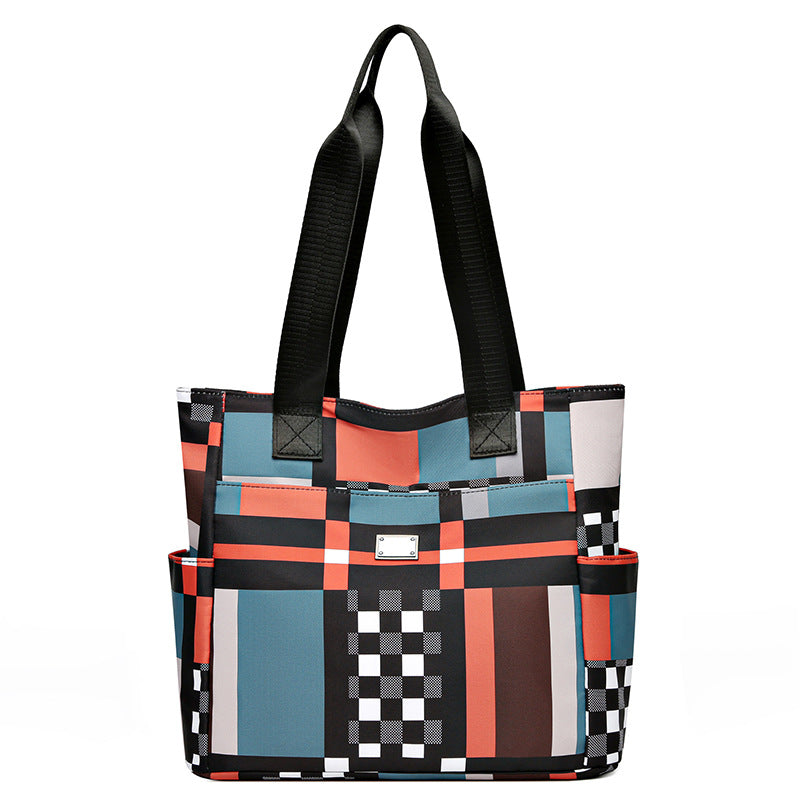 2026 new women's bag large capacity shoulder bag fashionable tote bag color block oxford cloth tote bag mom bag