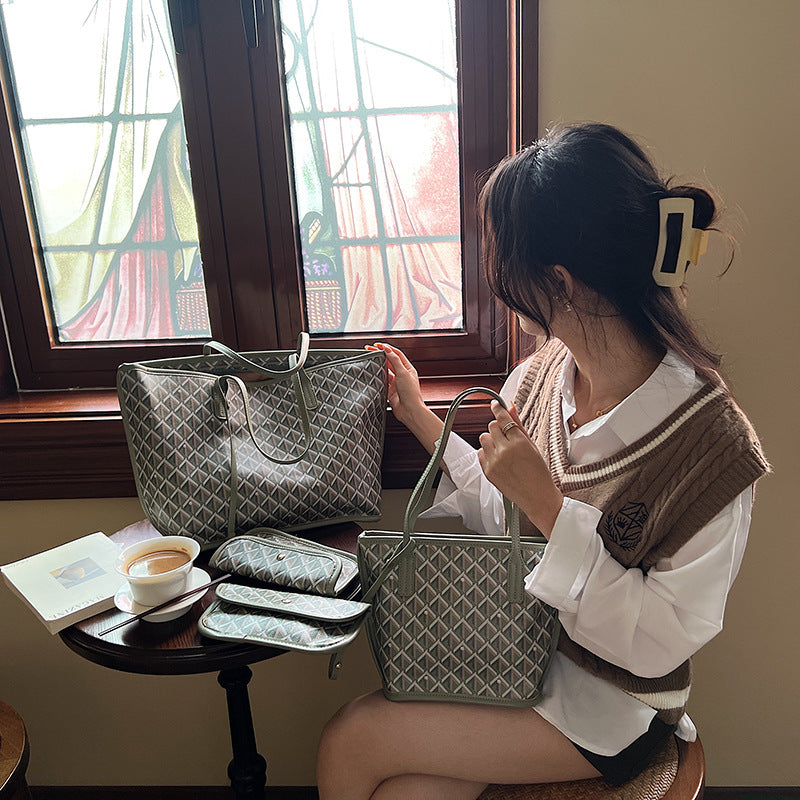 Commuter to work Large capacity tote bag women's 2025 new spring and summer retro fashion shoulder bag Casual commuter women's bag