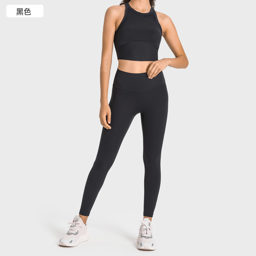 High-stretch yoga capris with built-in bra and shockproof sports top - professional training yoga fitness set for women