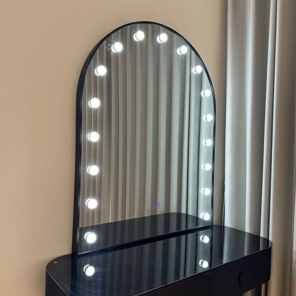 Vanity makeup mirror with lights - professional makeup artist grade, ideal for bridal studios, beauty salons, and home use