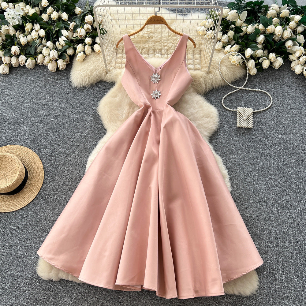 Accessible luxury socialiteclassy sense of heavy industry diamond-encrusted v neck suspender waist dress female french large swing fluffy dress