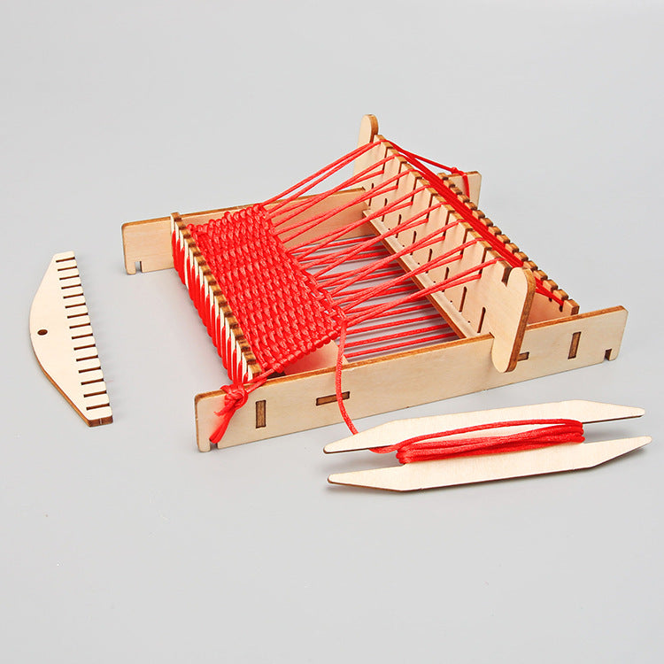 Loom DIY technology small production children and students assemble wooden handmade learning tools scientific experiment material package