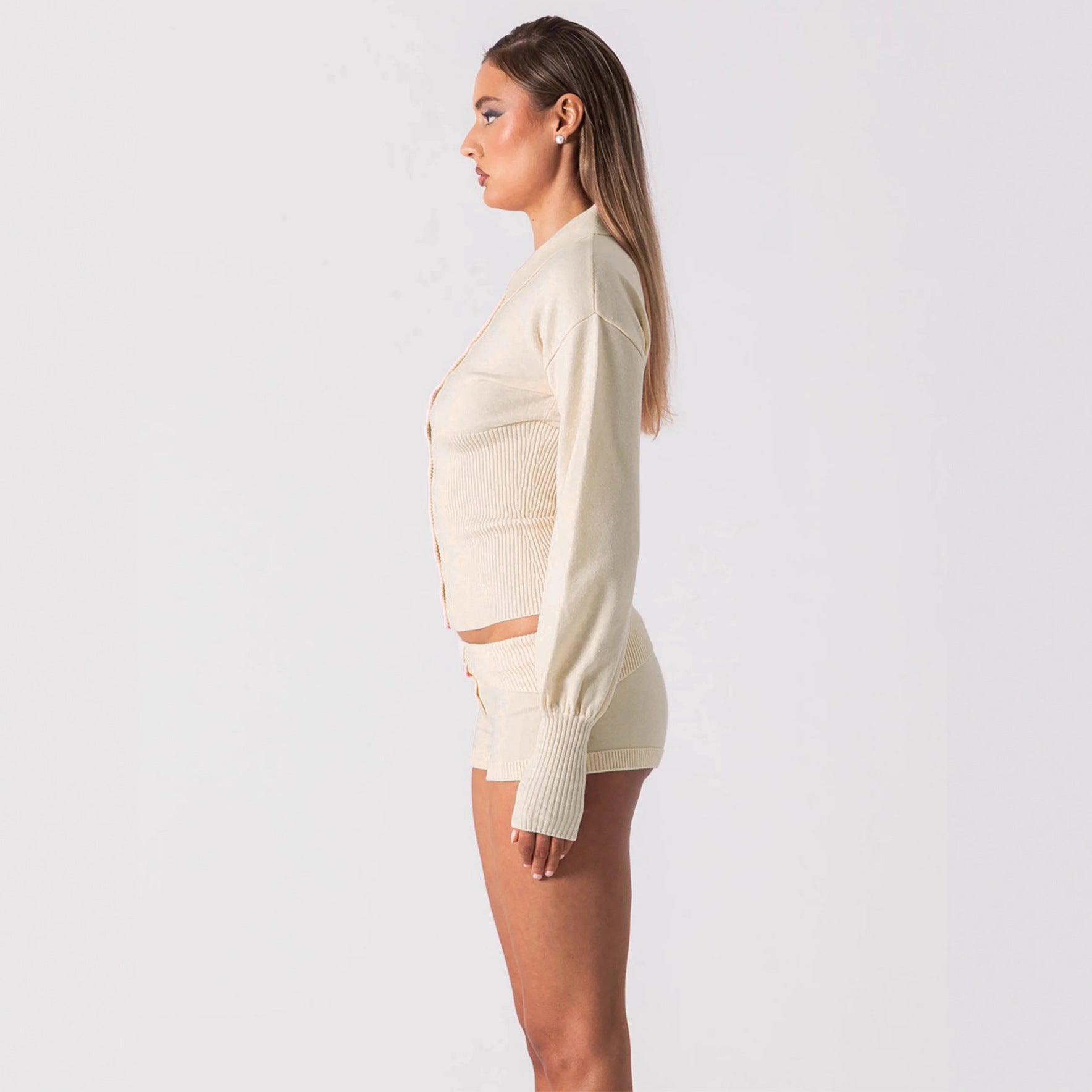 Cross-border Europe, America and 2025 autumn new women's clothing fashion lapel cardigan top niche design shorts two-piece set