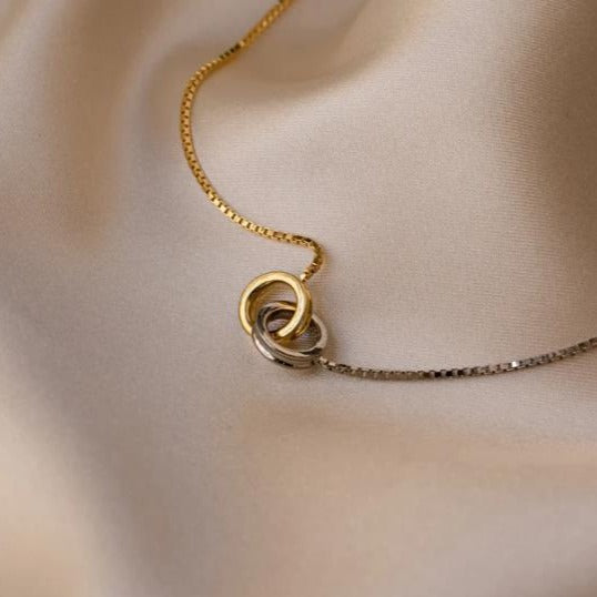 Stainless steel eternal circle asymmetrical patchwork necklace fashionstylishcasual necklace short necklace interlocking