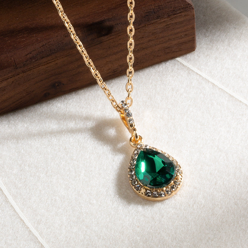 Emerald crystal necklace wholesale european and american autumn and winter jewelry accessories women's water drop retroniche styleclassy sense sweater chain