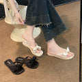 Bow-tie crossover thong sandals, new style dress sandals, versatile outerwear sandals, women's summer soft-soled cute flat sandals