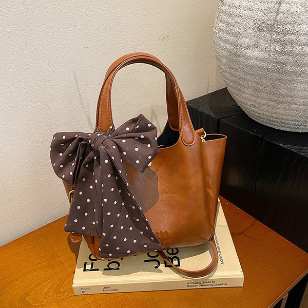 This year's popular retro fashion portable tote bag women's 2025 autumn and winter new Korean version casual shoulder messenger bag