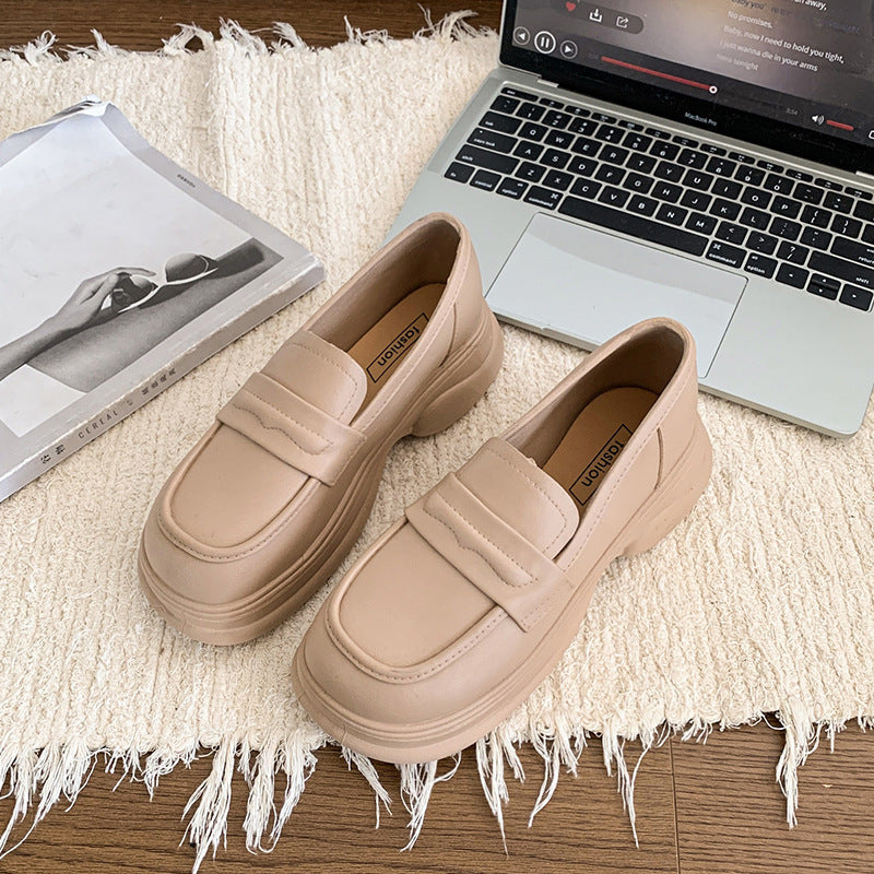 New platform white sneakers for women - spring 2025 collection: chunky sole, french retro, british style, slip-on loafers, and single shoes