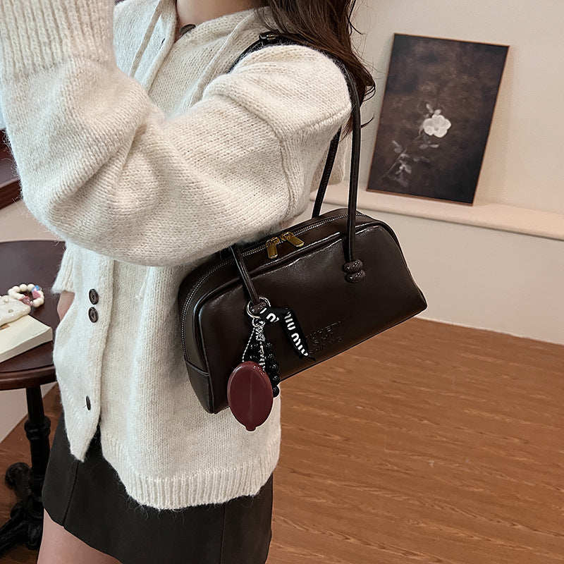 Cross-border high-end retro oil wax leather Boston bag trendy new large-capacity portable underarm commuter shoulder bag