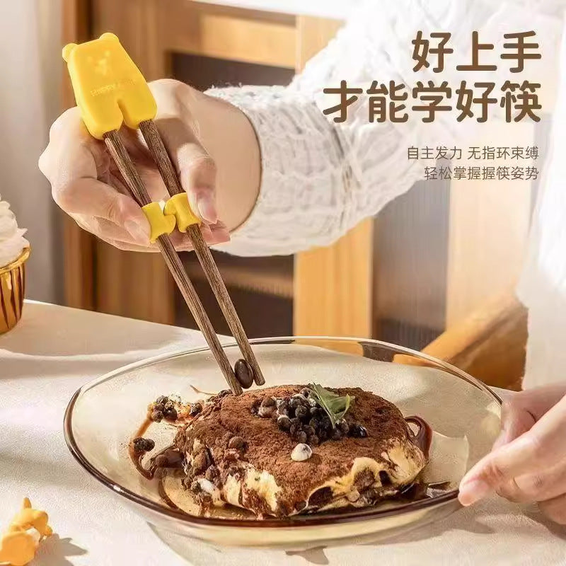Children's auxiliary training chopsticks Chicken wings Wood baby eating Wooden chopsticks Silicone non-slip learning chopsticks Children's tableware