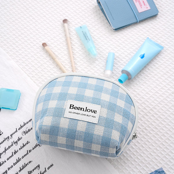 Beilian's new hand-held wash bag, portable lipstick, skin care product storage bag, travel bag, medium bag, semicircular cosmetic bag.