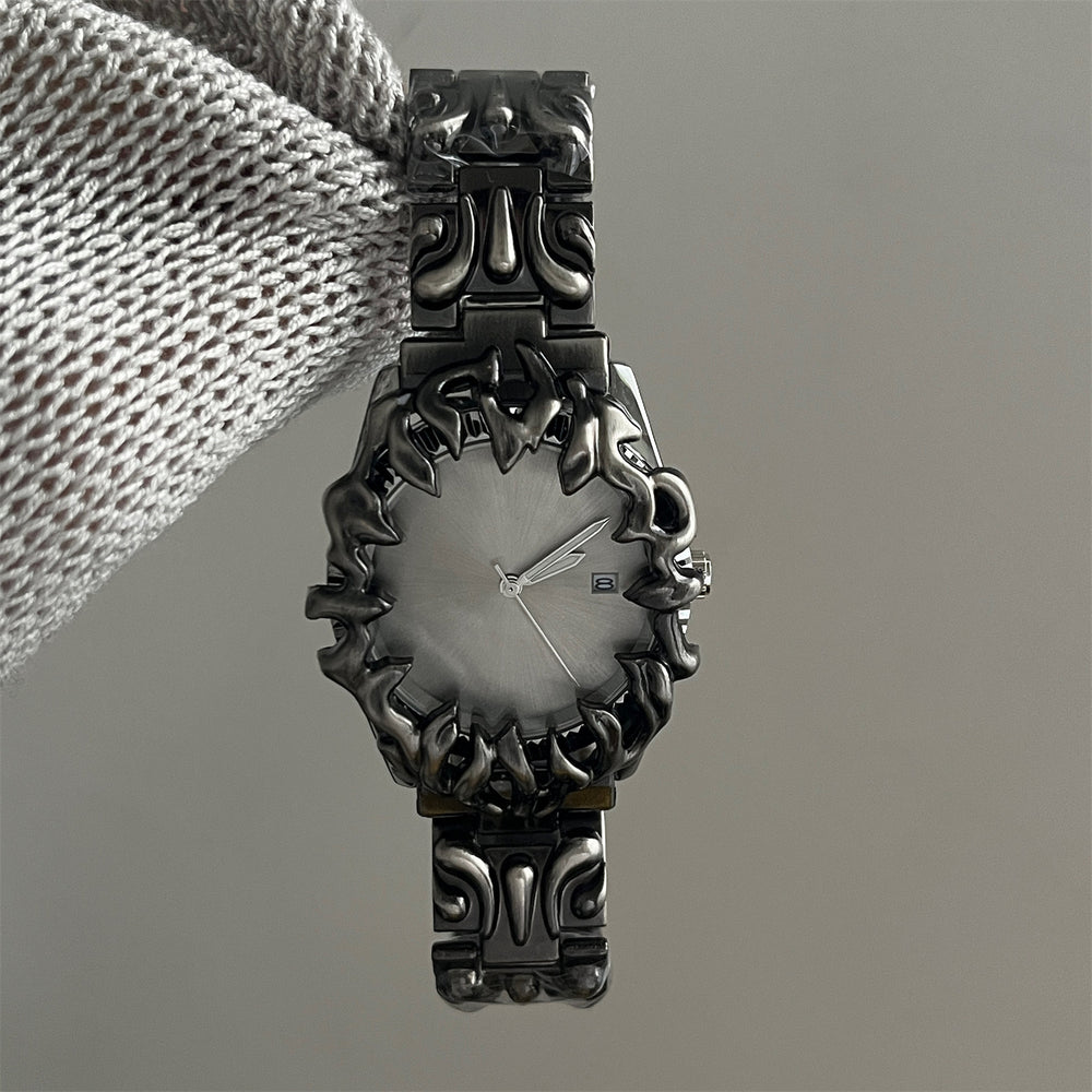New trendy niche metal irregular claw vintage style watch european and american fashion retro quartz watch wholesale