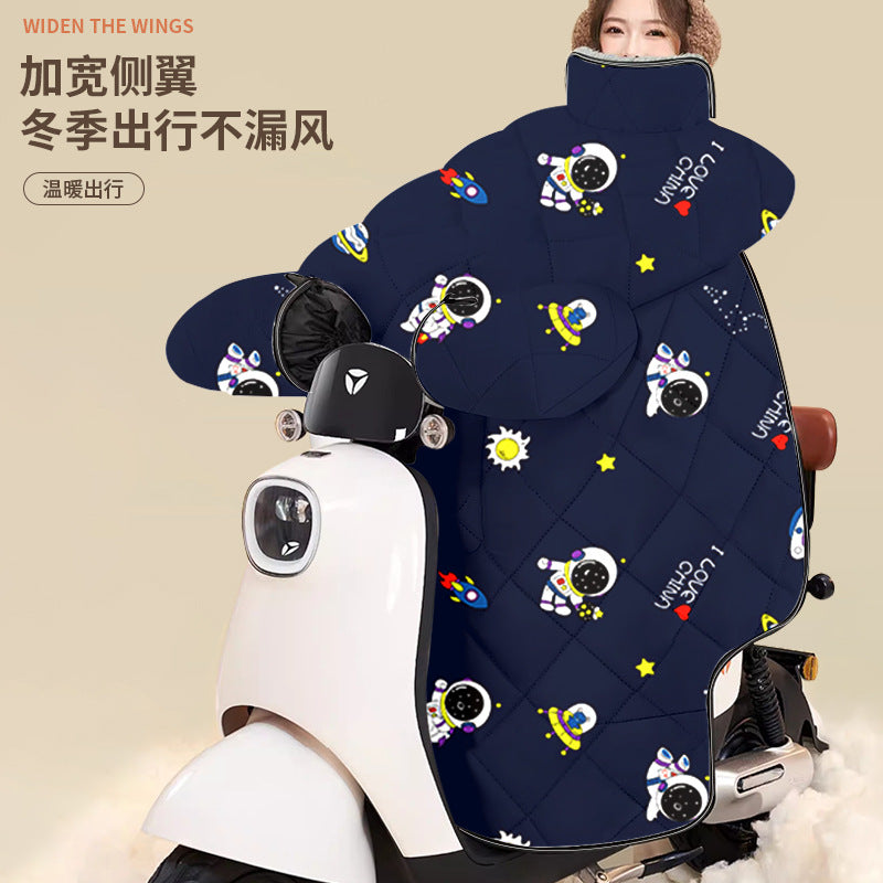 Electric vehicle windshield cover - winter edition: fleece-lined, extra thick, waterproof, cold-proof. universal fit for electric bikes and motorcycles. all-season use, winter style