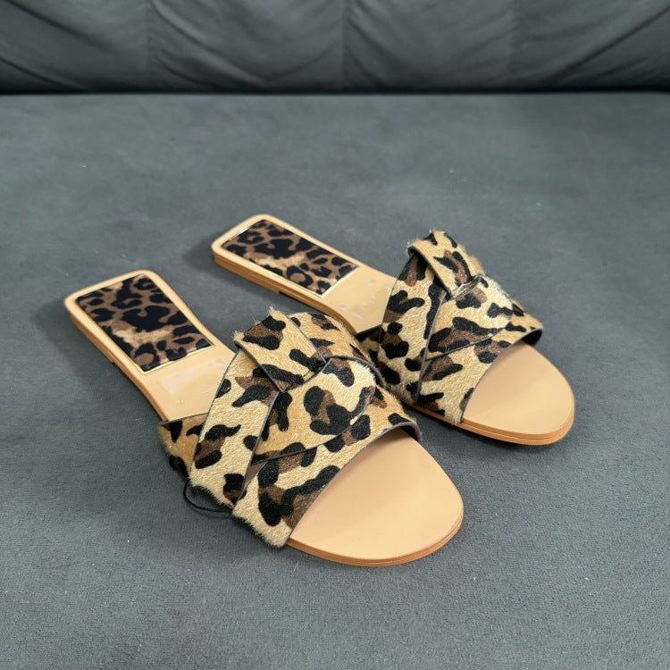 Spanish summer new arrivals: women's leopard print leather flat casual open-toe sandals and slippers