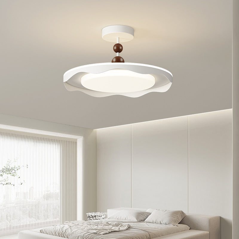 Bedroom ceiling light Nordic modern simple new LED creative personality full spectrum eye protection children's room lighting