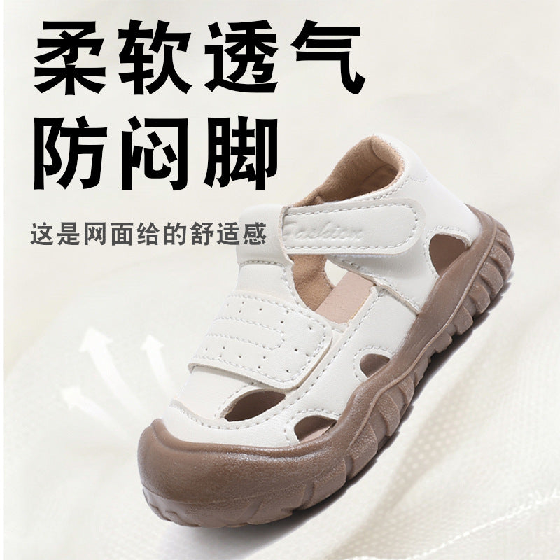 Kids' hollow-out breathable sandals, anti-collision soft sole, non-slip first walker shoes, summer closed-toe anti-kick shoes for boys and girls, ages 1-4