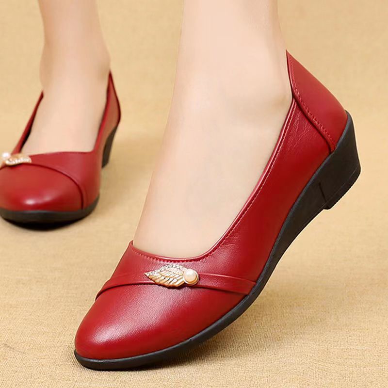 Soft leather soft bottom ladieswear shoes flatsabrasion resistantwaterproofbows work shoes wechat group purchase live broadcast one piece dropshipping