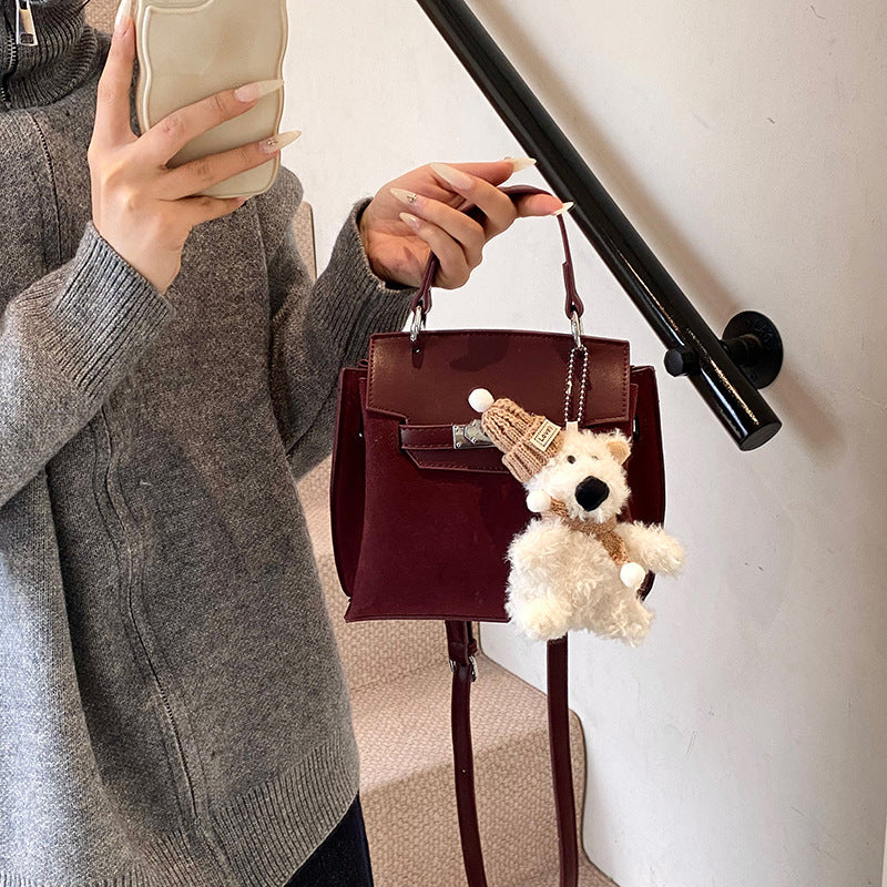 Retro niche suede bag women's 2025 new autumn and winter versatile messenger bag super fire handbag small bag