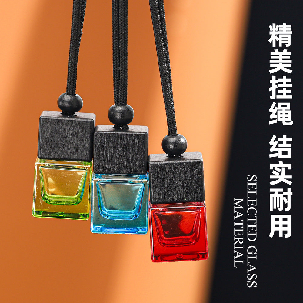 Car perfume bottle empty bottle hanging square cover colorful aromatherapy bottle essential oil refill bottle thickened lanyard glass bottle