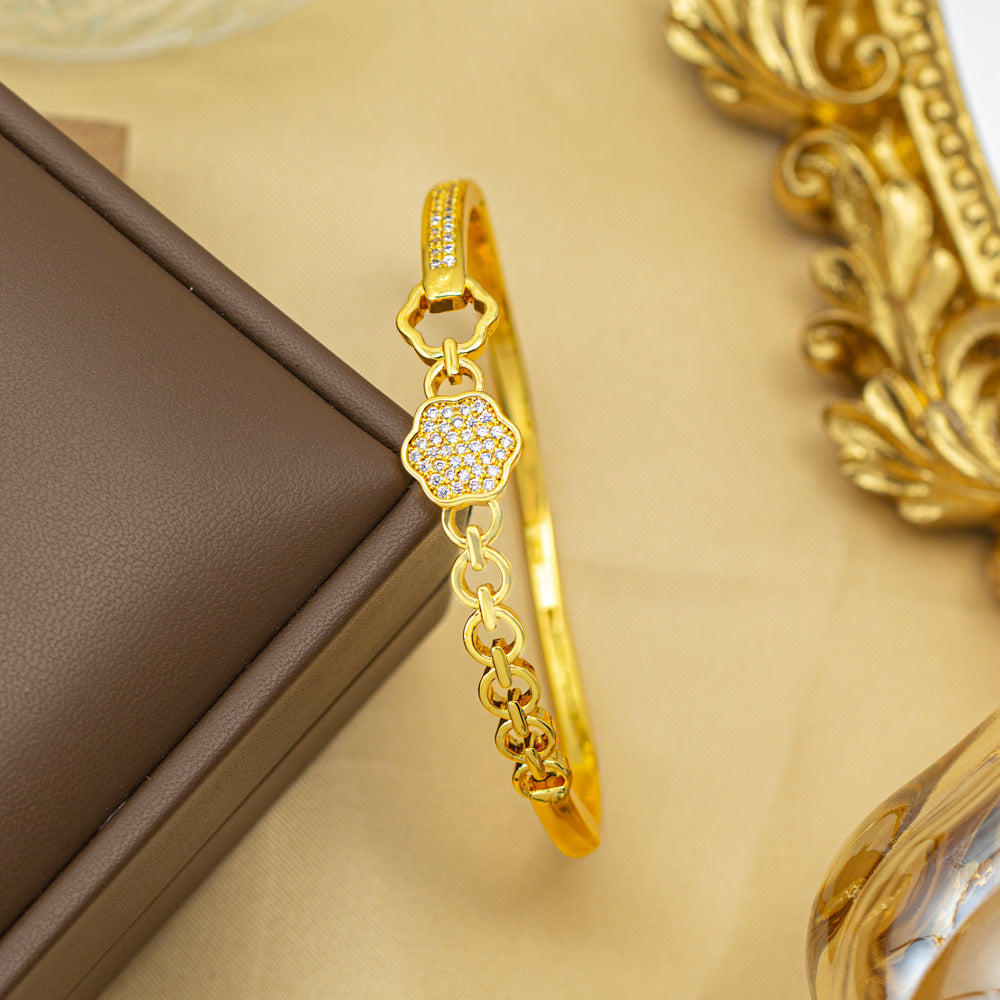 Bracelet female titanium steel fashion non-fading copper inlaid zirconium bracelet niche high-end fashion elegant jewelry wholesale hand jewelry