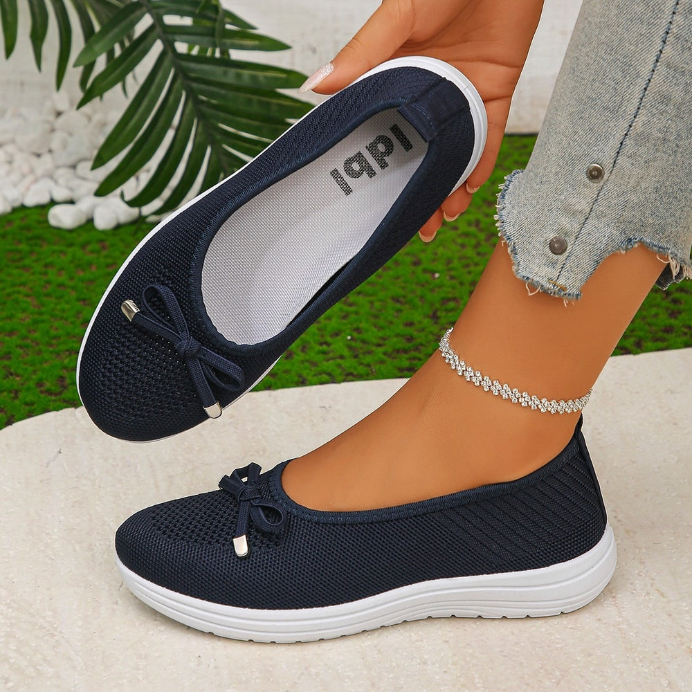 Plus size women's round toe slip-on shoes - soft sole, bow accent, versatile casual, anti-slip, wear-resistant, perfect for moms