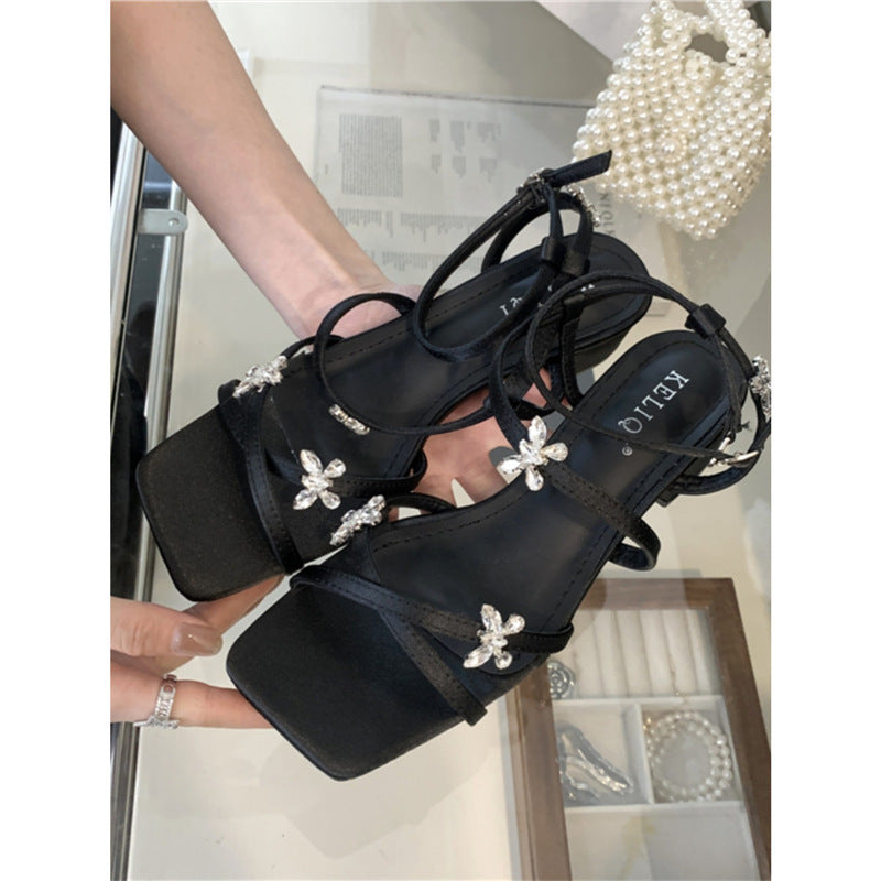 Galaxy butterfly 2025 new french fairy style mid-heel roman sandals women's floral criss-cross strappy chunky heel sandals