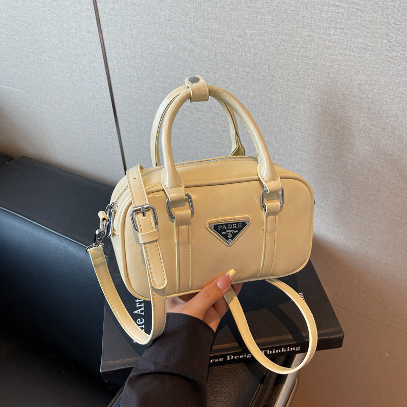 Retro handbag bag women's fashion new versatile bowling pillow bag  explosion shoulder messenger bag women's bag