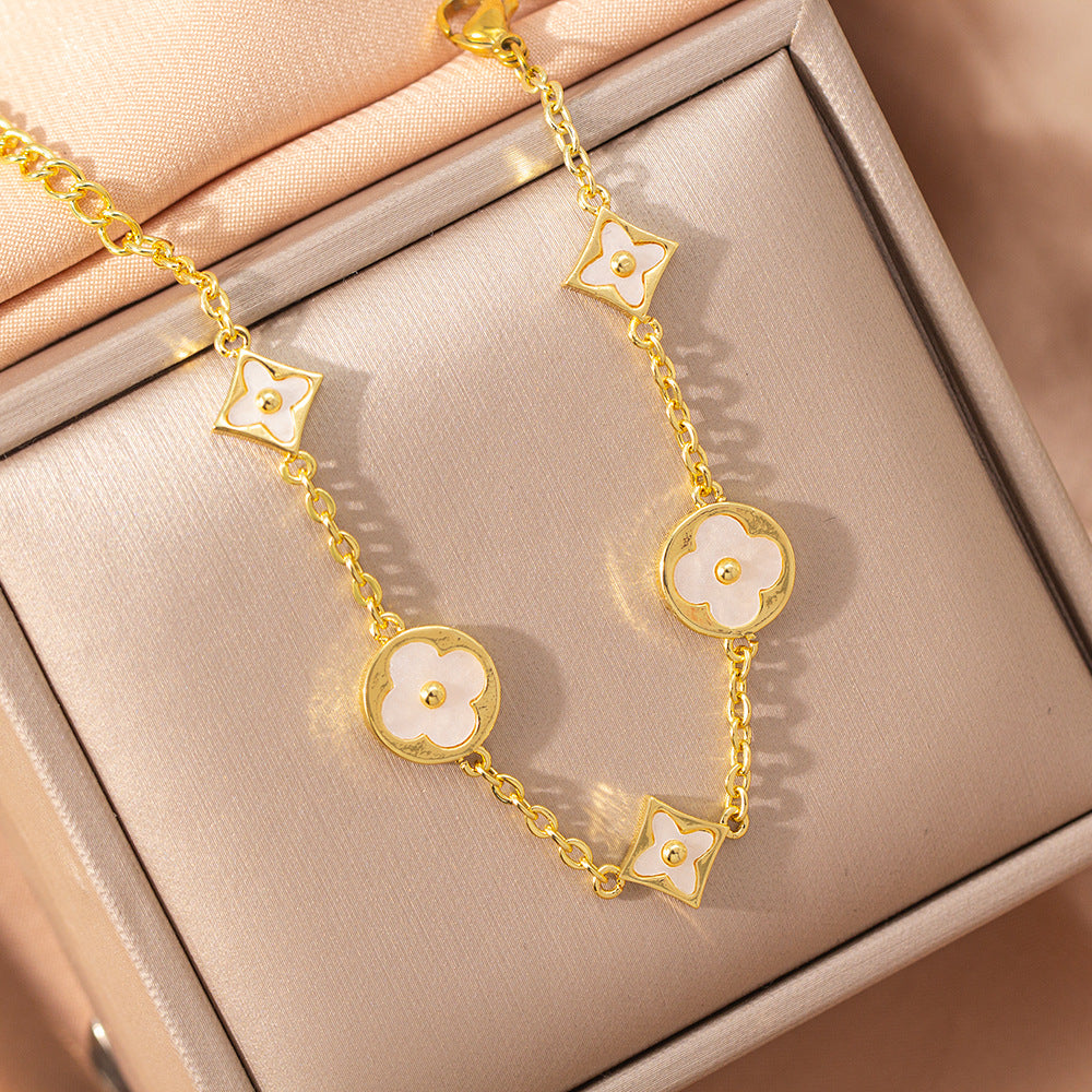 [set] cross-border light luxury four-leaf clover necklace women's earrings bracelet high-end niche fashion exquisite pendant jewelry